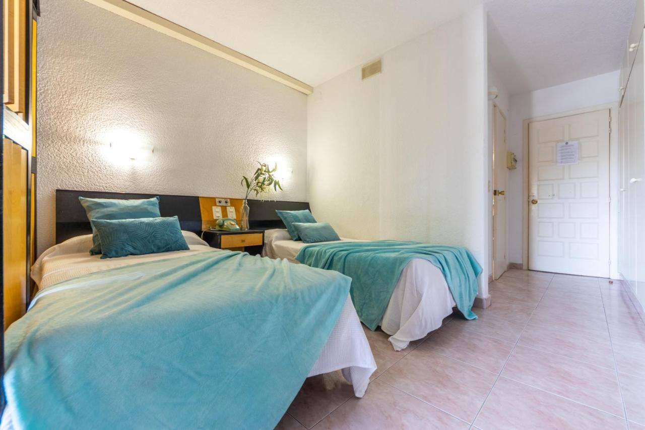 Apartamentos Alboran-Arysal Salou Eksteriør billede