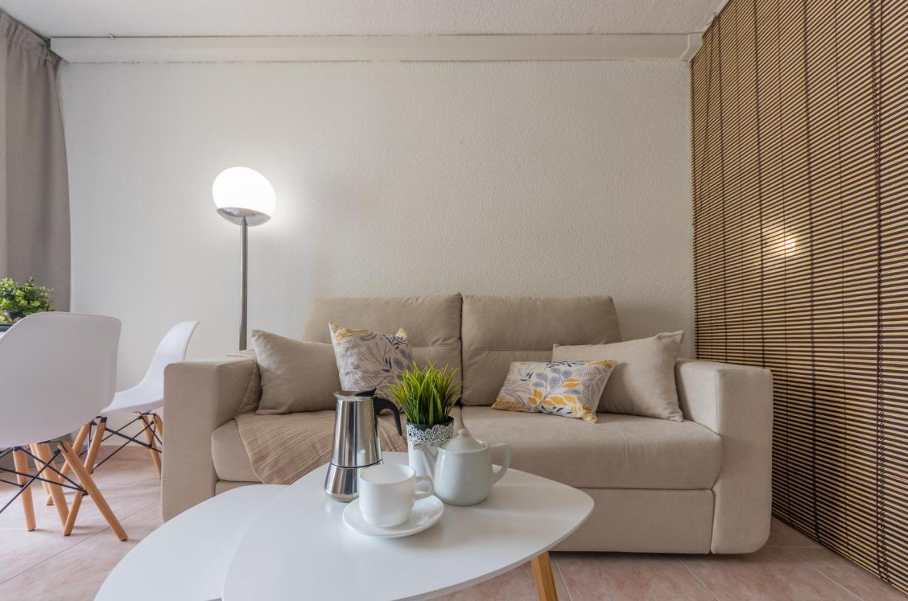 Apartamentos Alboran-Arysal Salou Eksteriør billede