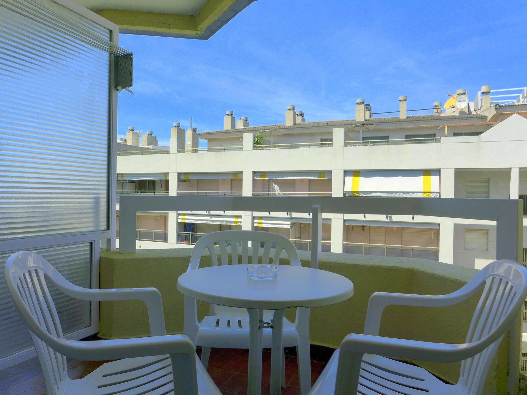 Apartamentos Alboran-Arysal Salou Eksteriør billede